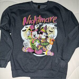 DISNEY HALLOWEEN crewneck